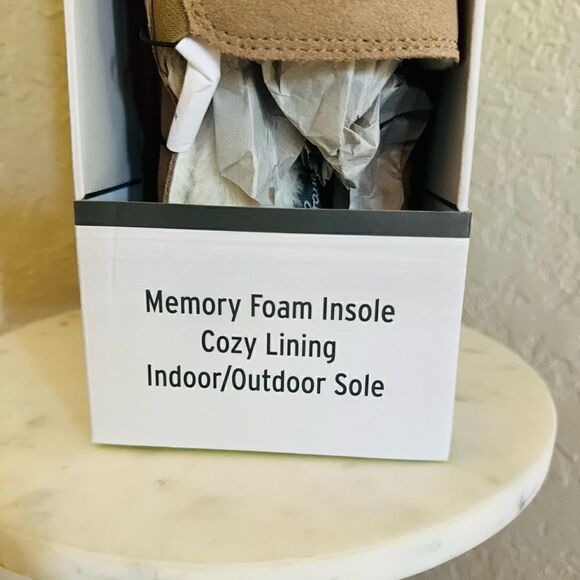 EDDIE BAUER Faux Fur Lined Slippers,‎ Women's Size 12 (XL), Natural Tan, NWT - Picture 9 of 14